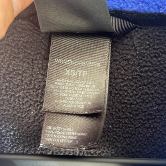 The north face sweater size XS great condition - Picture 3 of 8